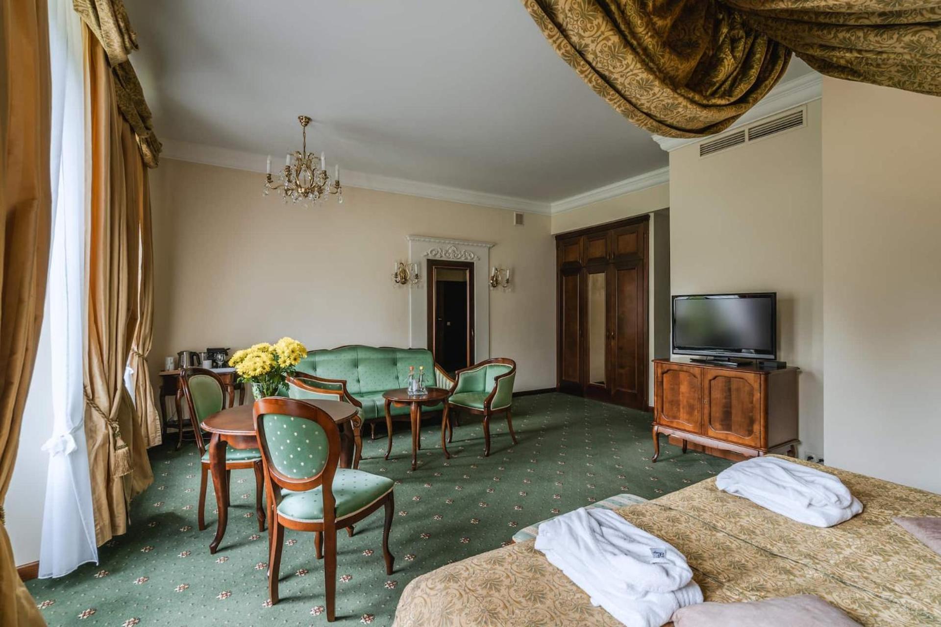 Hotel Dwor Hotel&spa 4*