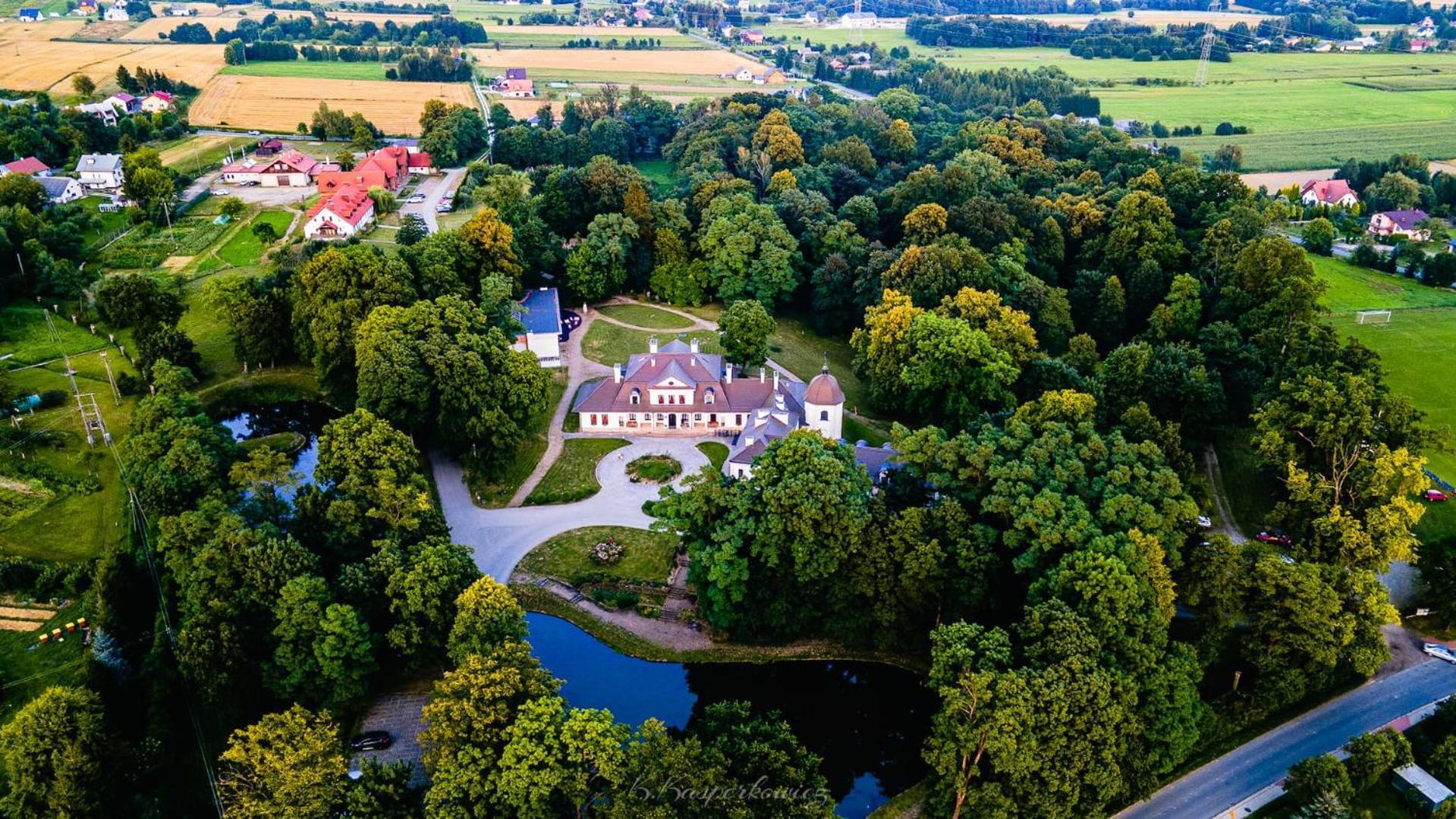 Dwor Hotel&spa Kombornia