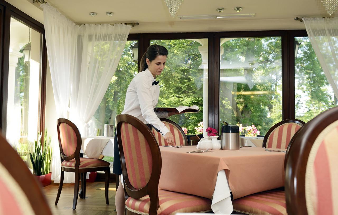 Dwor Hotel&spa 4*