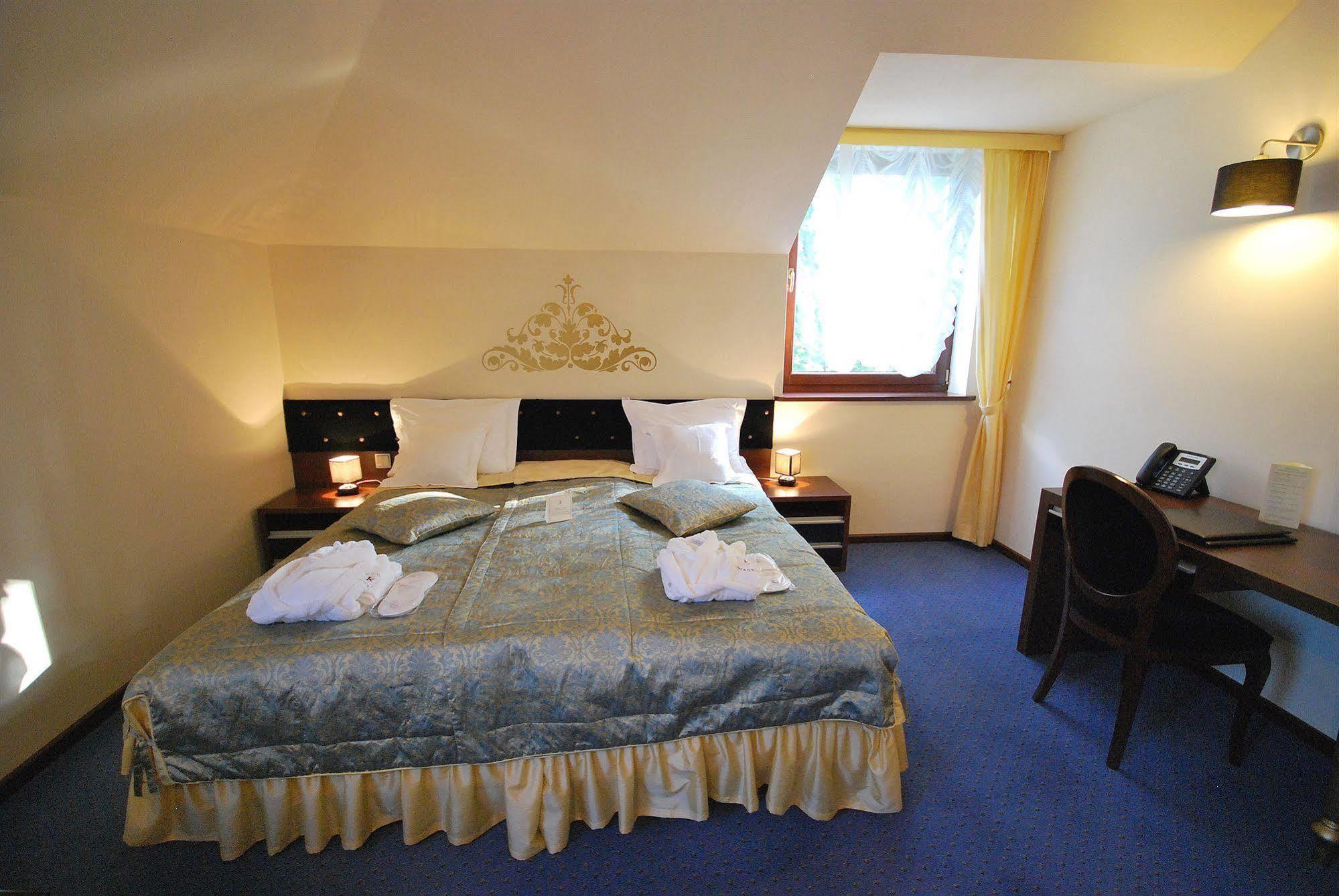 Dwor Hotel&spa Hotel